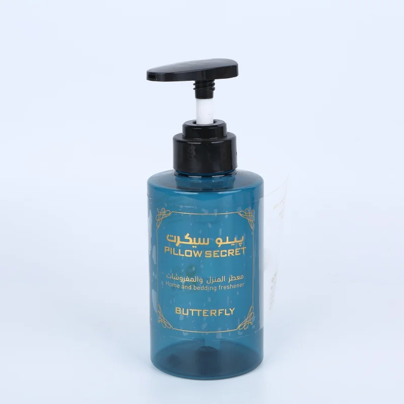 Custom Eco-Friendly Gold Foil Stickers Labels Digital Printing Vinyl Roll for Personal Care Packaging Bottle Candle LOGO Display