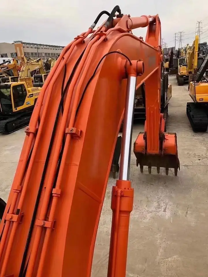25 Ton Hydraulic Crawler Hitachi ZX250 Backhoe Excavator