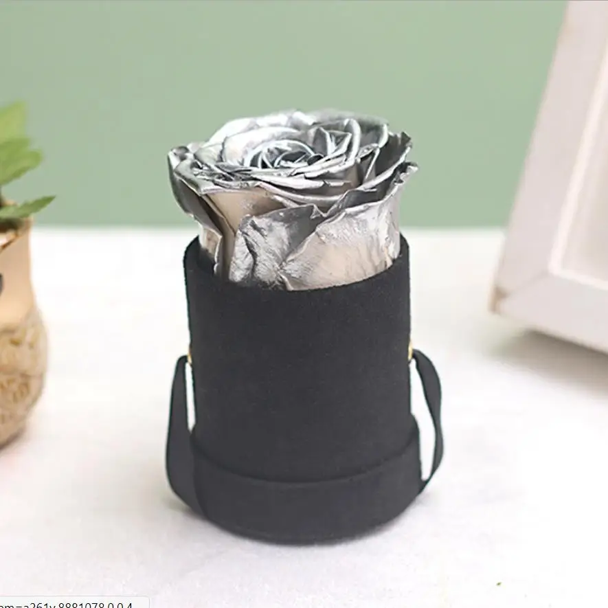 优雅的银质酒红色圣诞礼物持久玫瑰一片花保存在礼品盒 Buy 保存玫瑰一片银色圆框 稳定一片银色保留玫瑰 真正的玫瑰花银