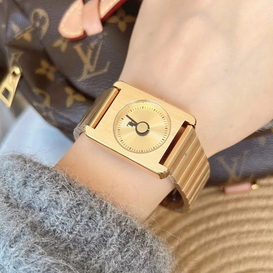 High Quality TT Women's Watch New Design Specialty Store Fashion Trend Quartz Watch