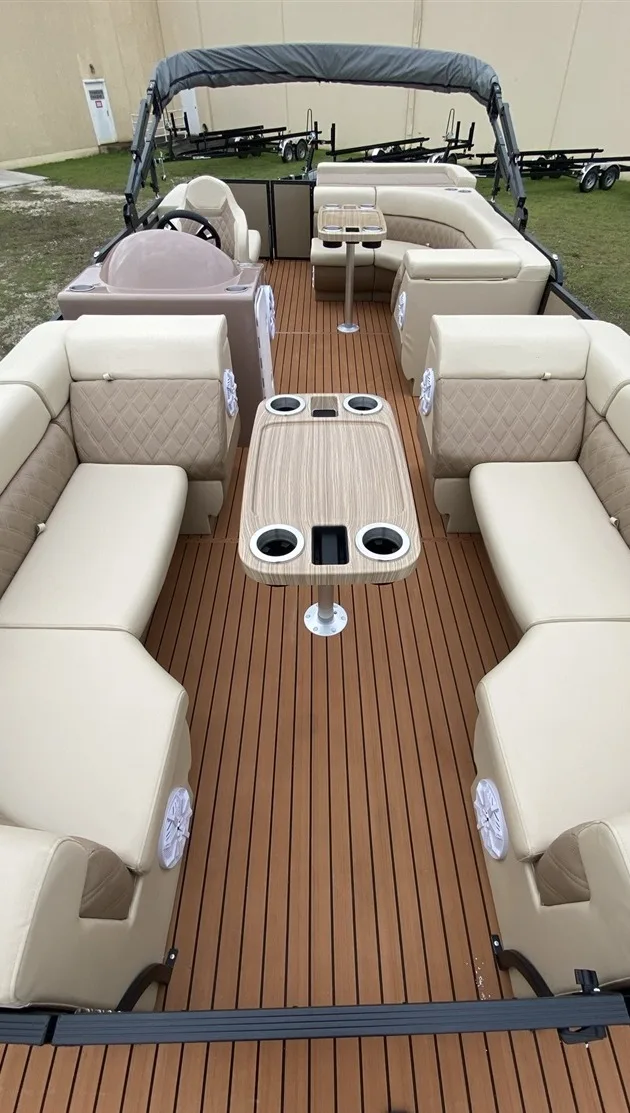 7m 23ft Aluminum Luxury Leisure Tritoon Floating Family Party Boats