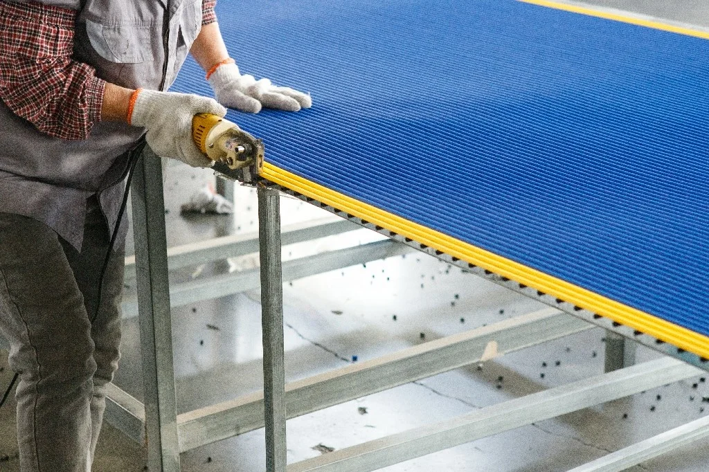 Vinyl Non Slip Drainage PVC Floor Mat Tube Type Anti-slip Mat Roll Round Hollow PVC Tubular Matting