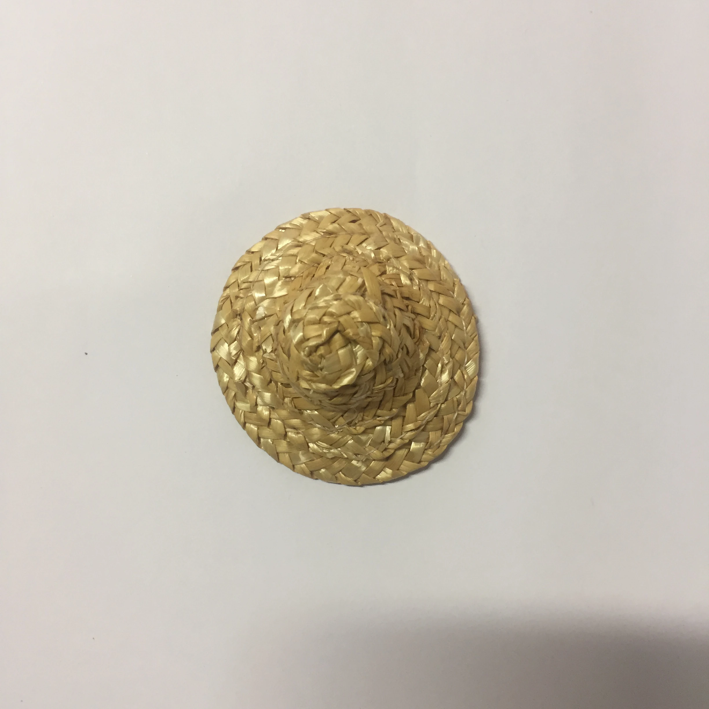 Соломенная мини-шляпа