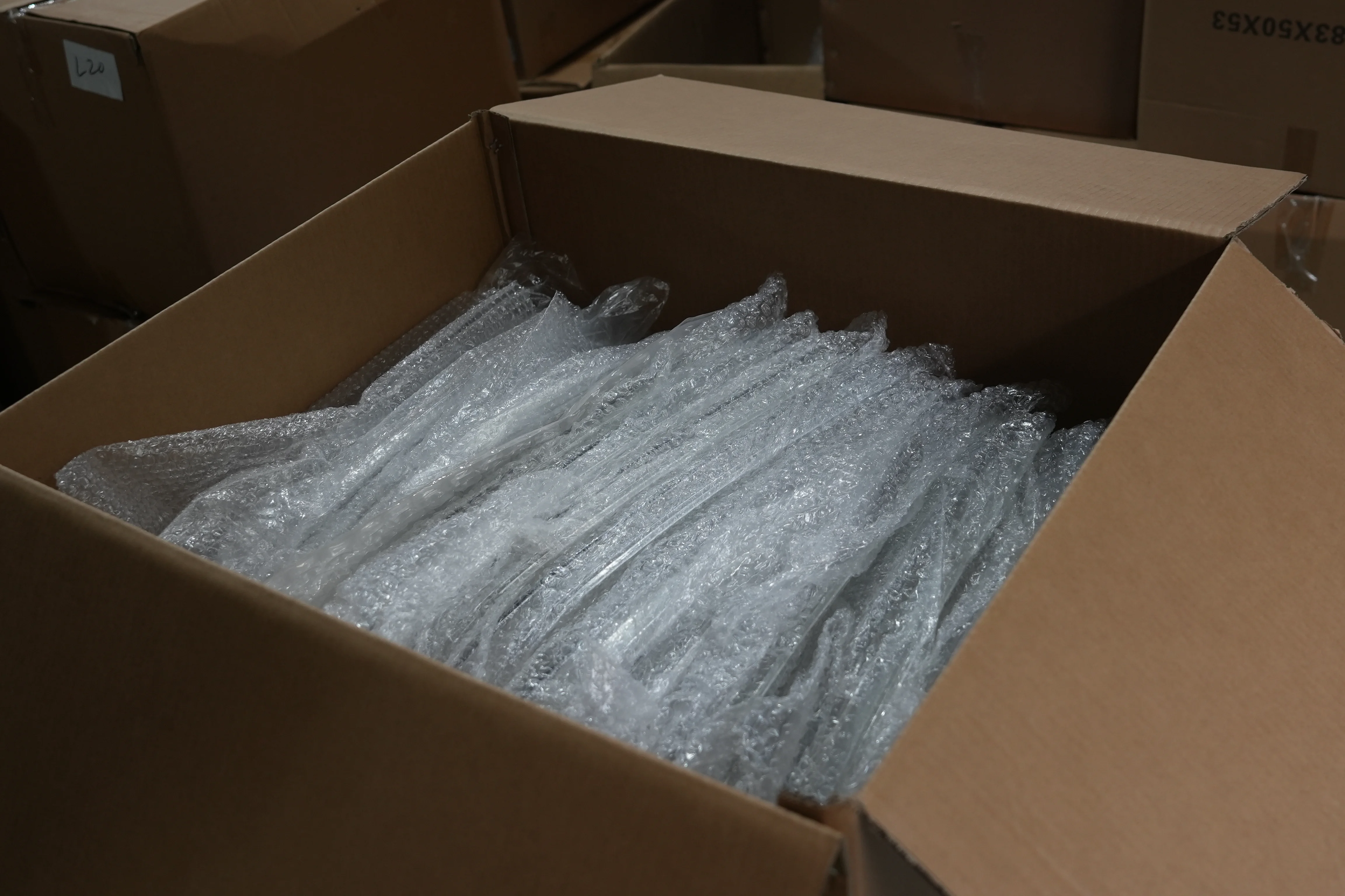 Packaging & shipping specifications