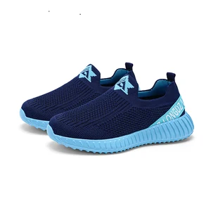 Breathable Casual Shoes Sneakers Girls Ultra Light Sports Mesh Fabric Anti-slip Running Walking Style Slip-on Kid Running Shoes