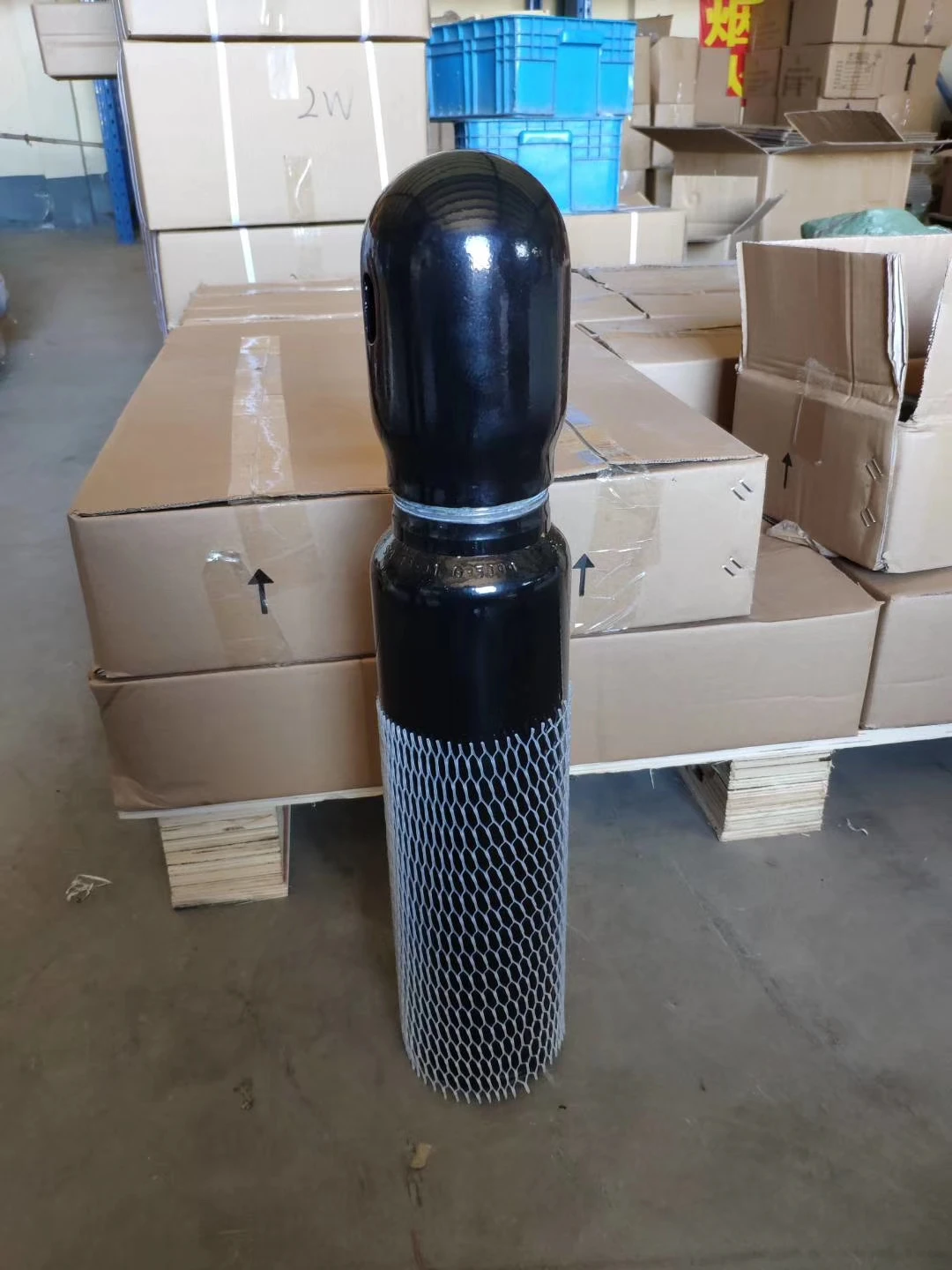 Ксеноновый газ высокой степени очистки с газовыми баллонами и клапанами высокого давления 4 л