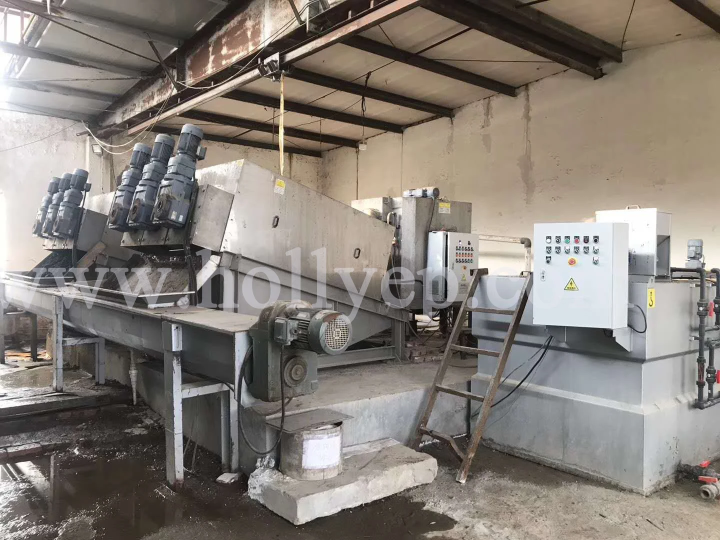 Biogas Slurry Sludge Dewatering Equipment Screw Press Machine
