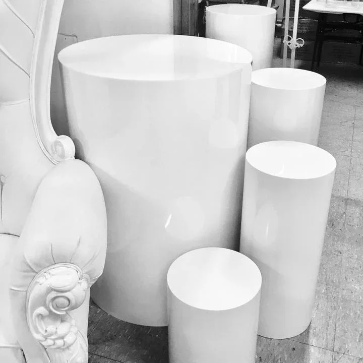 Set of 5 Acrylic Round Cylinder Pedestal White Acrylic Plinths Display Stand for Wedding Decoration