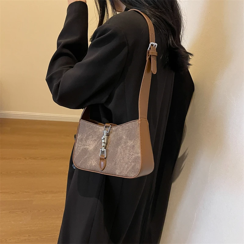 Fashion Trendy Small Bags 2024 Young Lady New Luxury Handbags Ladies  Designer Underarm Purses for Females