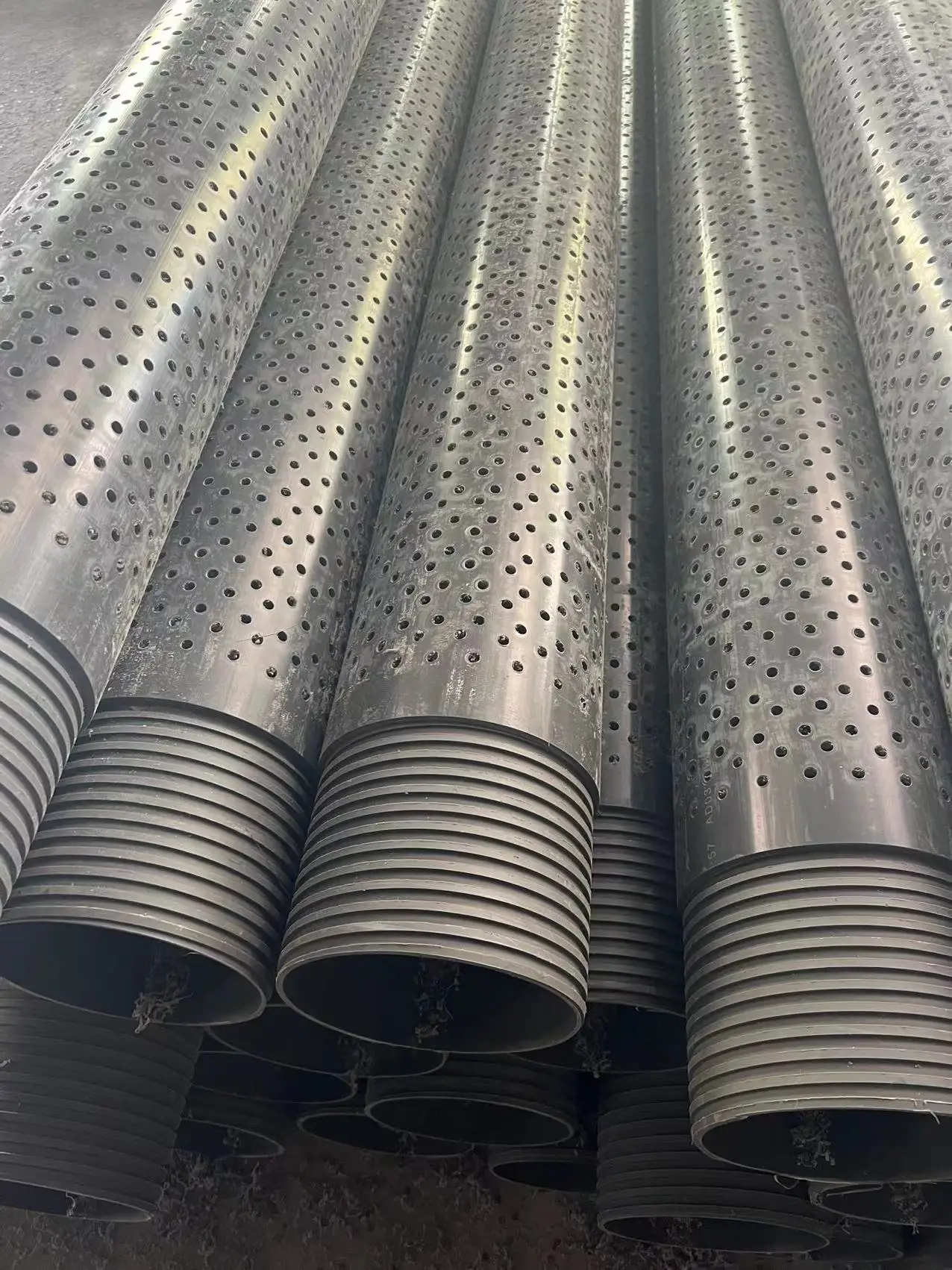 Perforated PVC 100mm Pipe 4 Inch Sewer Drain Pipe 110mm For
