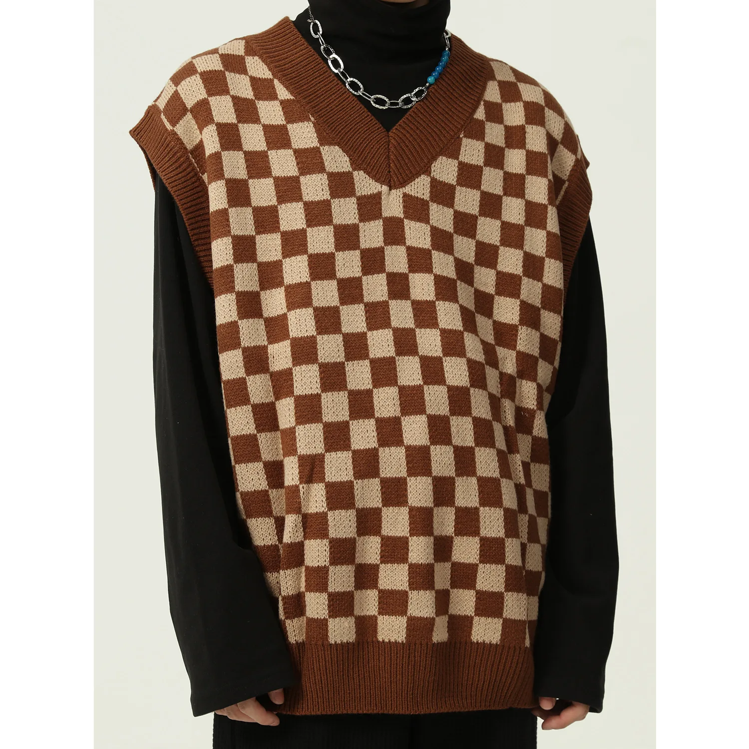 秋季韩版宽松棋盘格子v领针织背心懒人风格男士背心毛衣| Alibaba.com, image size:1500x1500