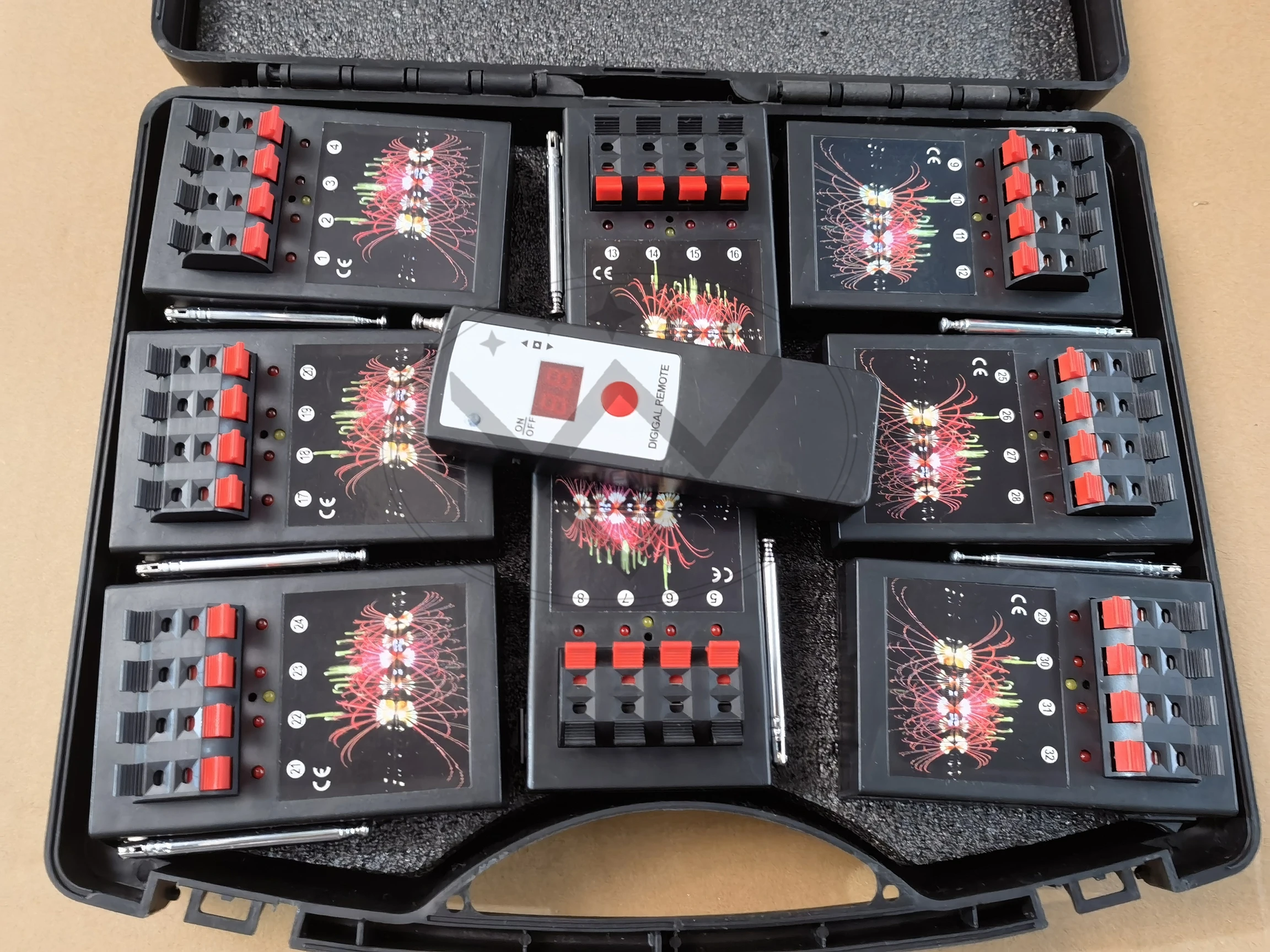 China Pyrotechnic Wireless Remote Control Fireworks Firing System Wired Fireworks Firing System