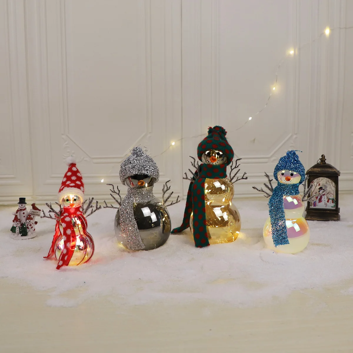 Blown Up Lighted Glass Snowman Christmas Decorative Indoor Winter Decorations for Living Room Table Decor Light Up Ornament supplier