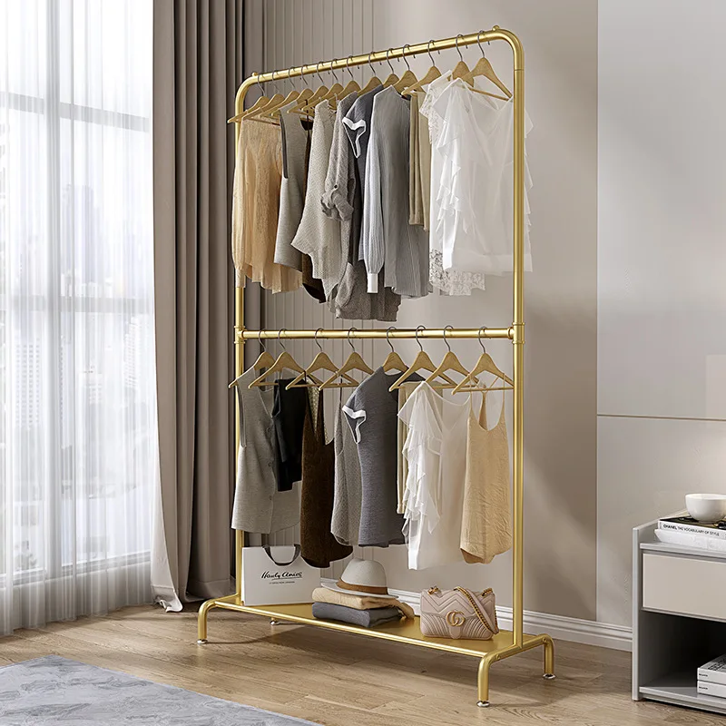 Soporte De Metal Dorado Brillante Para Ropa,Tienda De Ropa - Buy Ropa Rack  Pesados Con Estante,Tela De Soporte De Exhibición Para Tienda De Ropa,Venta  Al Por Menor De Oro Boutique Bastidores Ropa