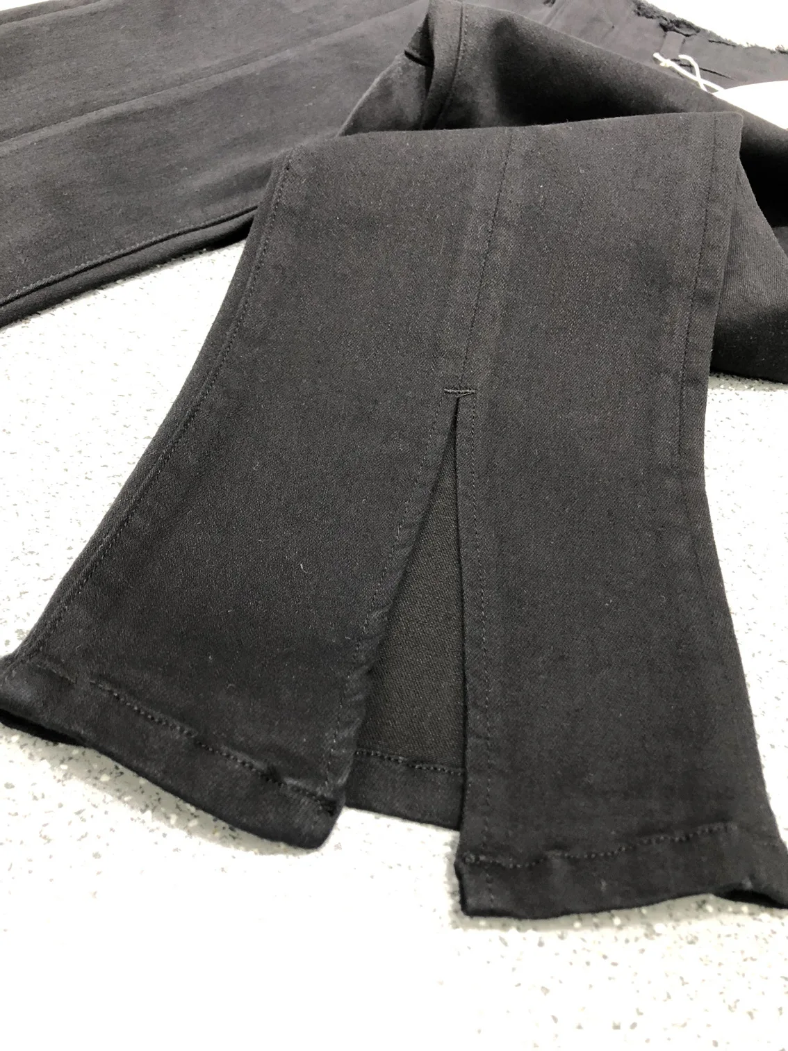 FD002 Autumn Winter Europe and American Burr Edge High Waist Pure Black Front Slit Design  Nine-minute Flare Pants Women