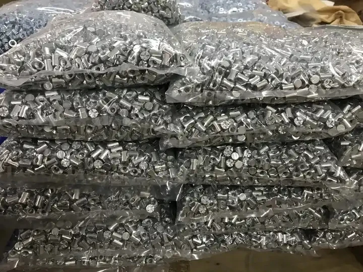 Кресла для детской кроватки