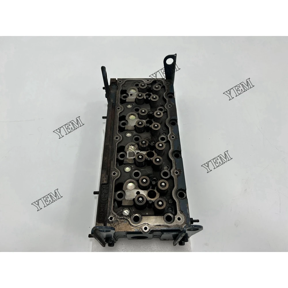 Hot Selling V2403 Cylinder Head Assy Fit for Kubota V2403 Engine. 3