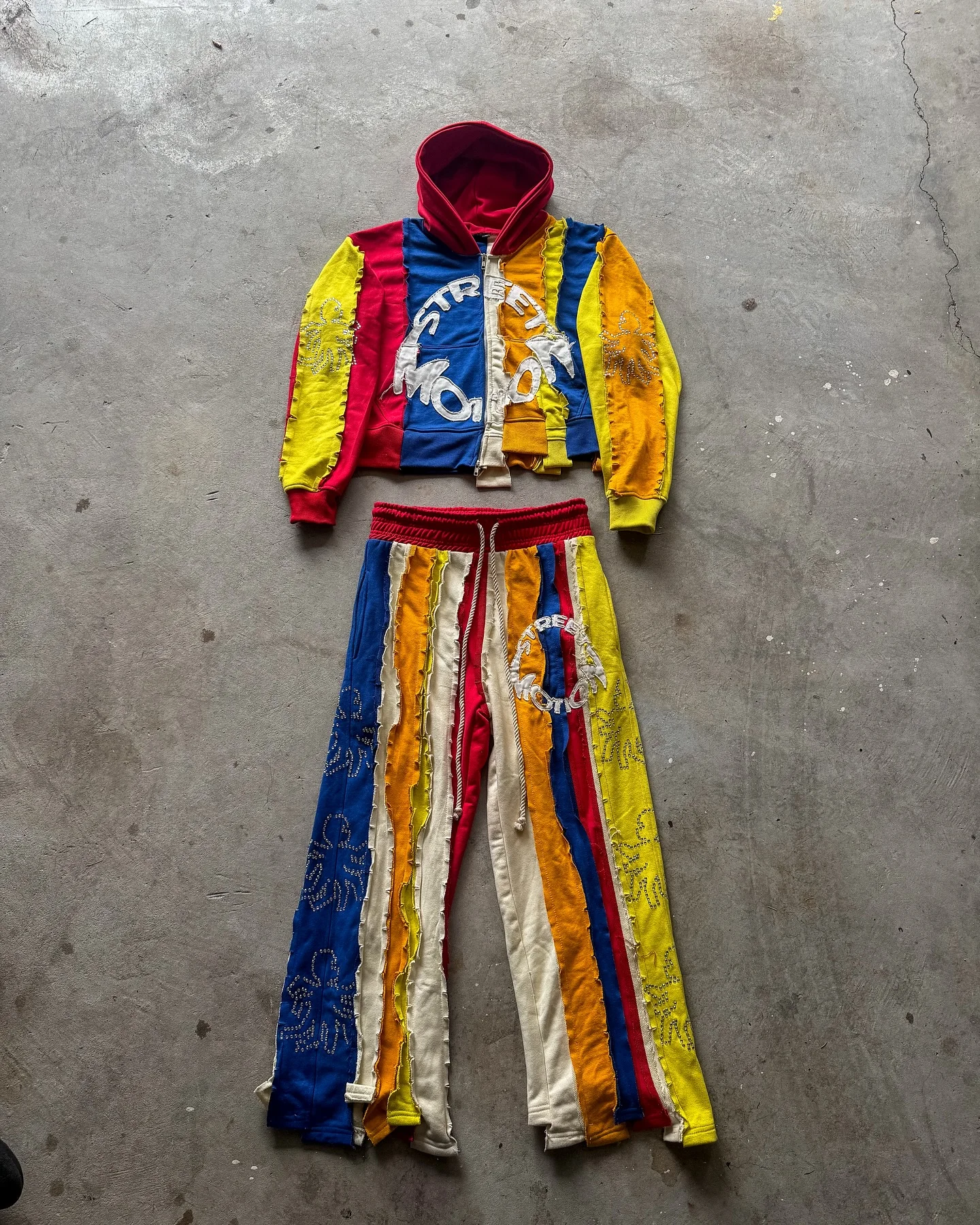 Manufacturer Custom French Terry Boxy Fit Patchwork Distressed Acid Wash Zip up Patchwork Oversize Tracksuits Men Streetwear gallery 9