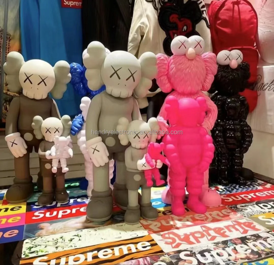 Modern Pop Art Home Decoration Life Size Kaw Dolls Luxury Gift Large