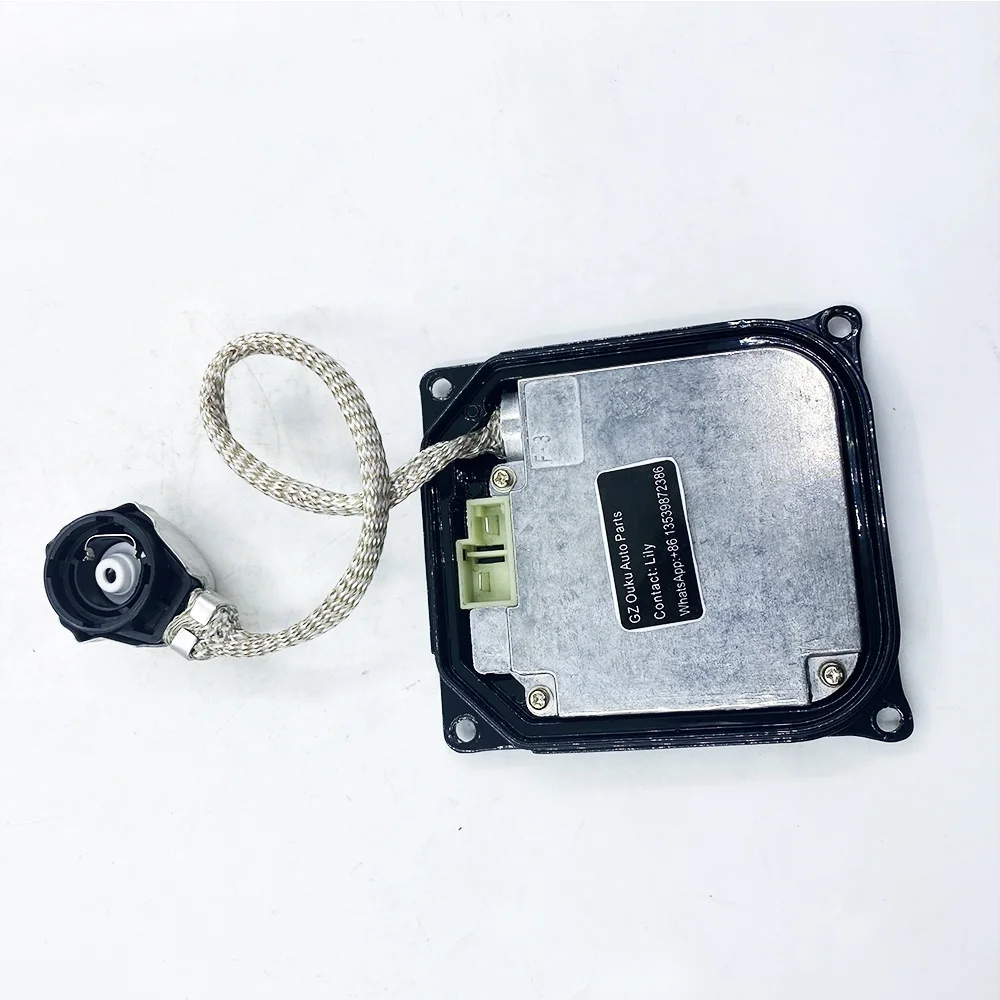 Lexus Headlight Ballast HID Control Unit Module 81107-52680