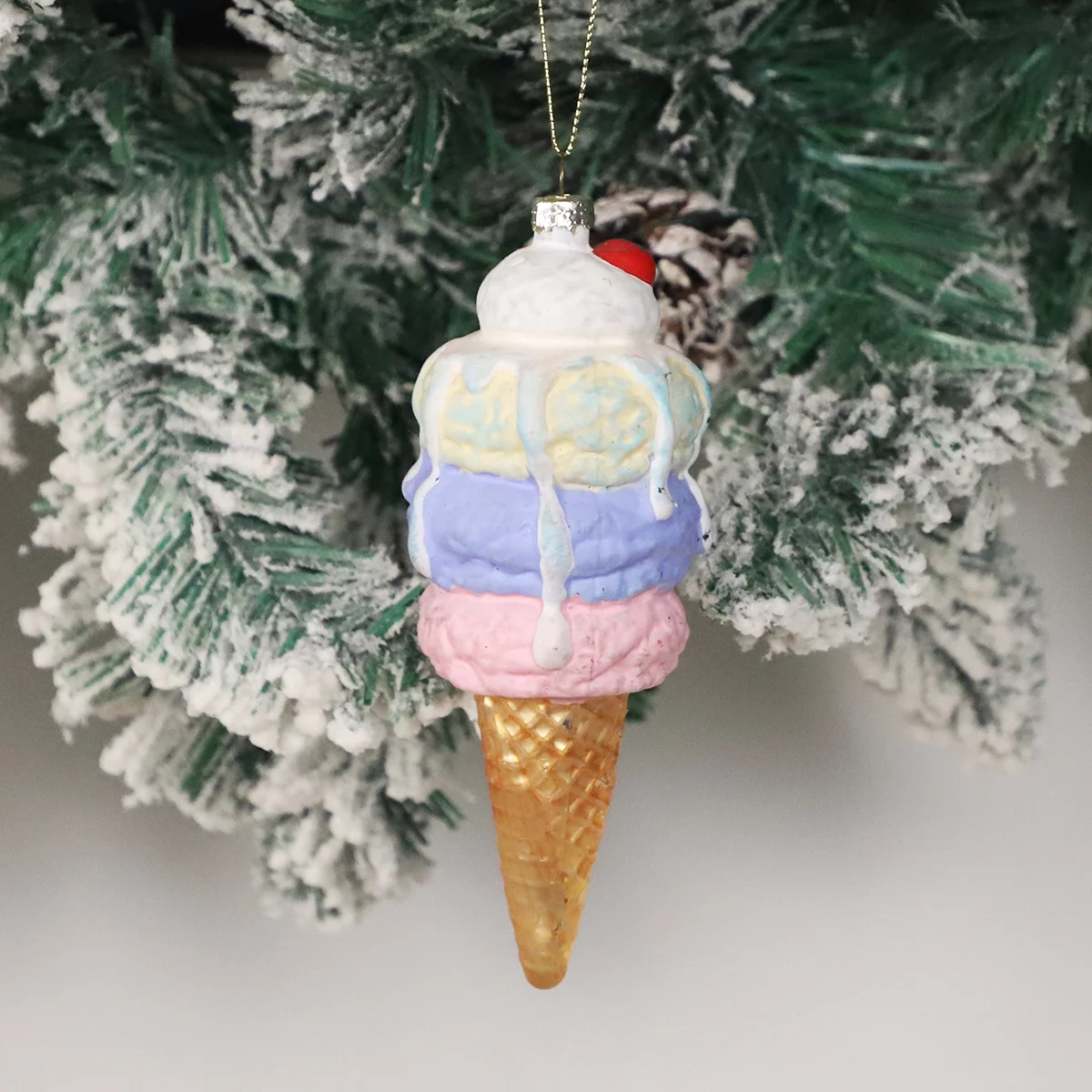 Classic Christmas Ice Cream Hand-Crafted European Glass Christmas Tree Decorative Ornament