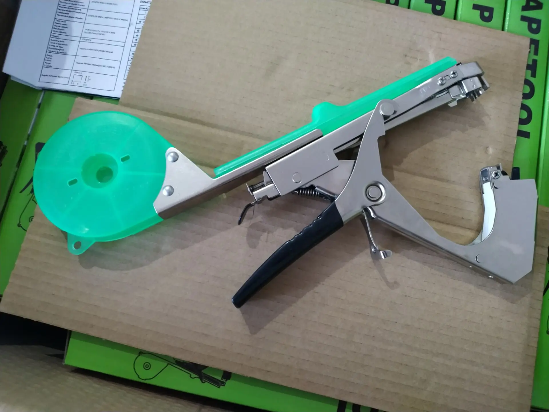 Garden Tying Tapetool Tapener Vine Branch Machine Plant Branch Hand Cutter Tools