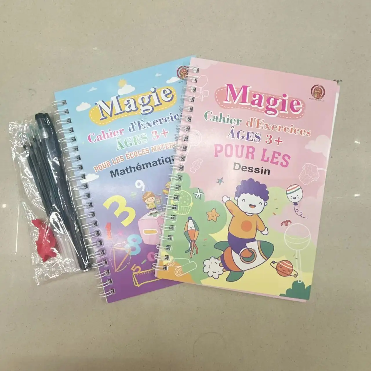 Custom English Spanish French Reusable Handwriting English Magic Book Preschool Children Magical Groove  Magic Notebook factory