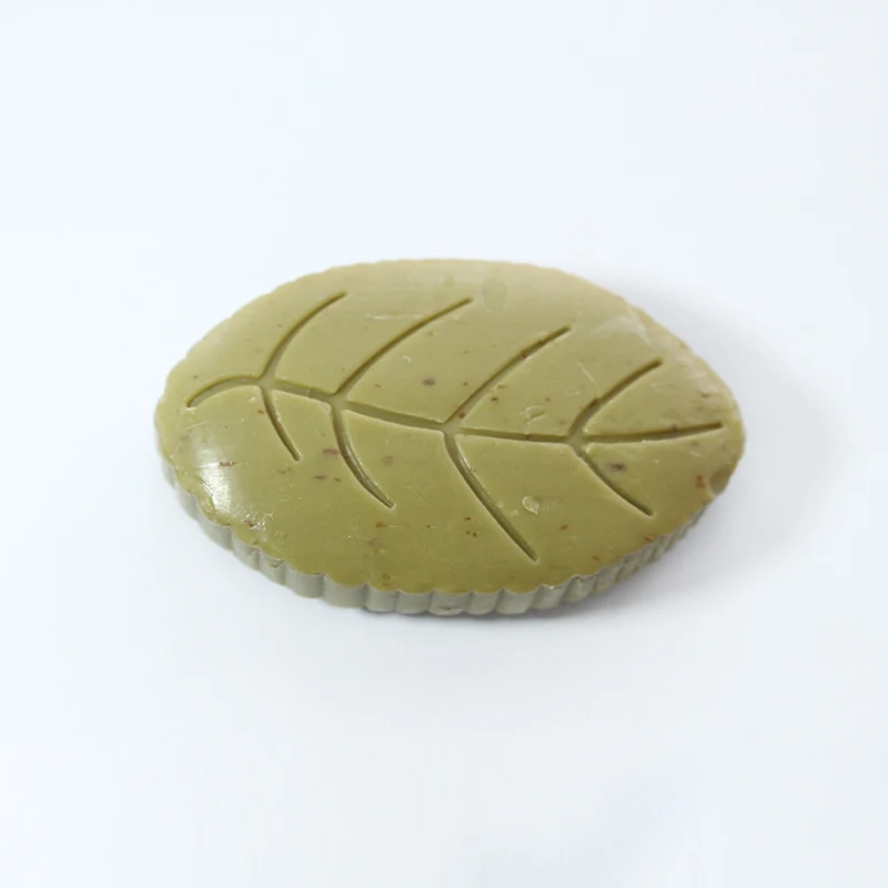 Листочки для мыльных роз. Осеннее мыло. Мыло лист. Мыльные листочки. Листочки из мыла.