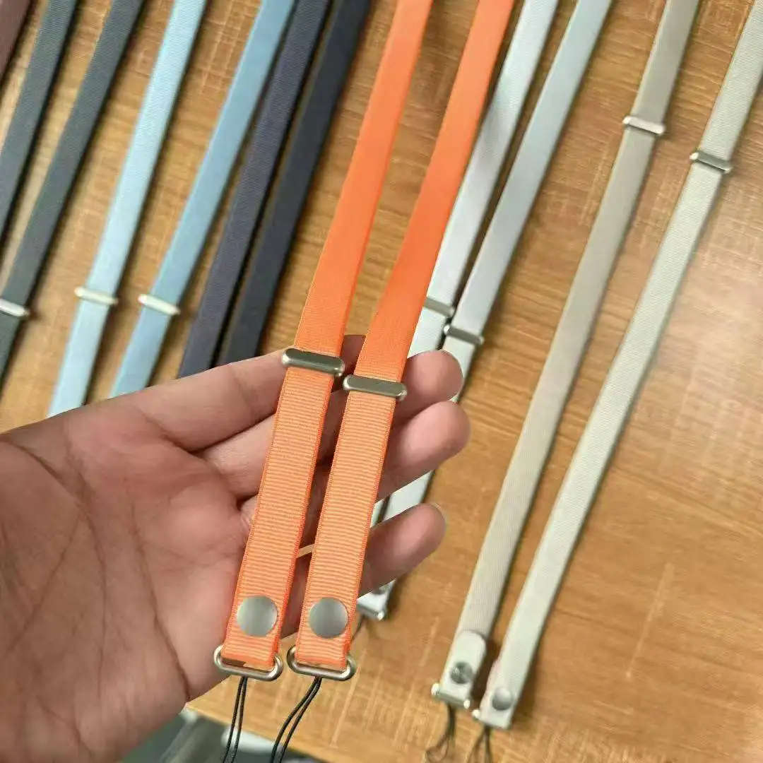 product laudtec 2025 cross body phone strap universal nylon lanyards chest strap mobile phone rope for iphone 17 air pro max136-1