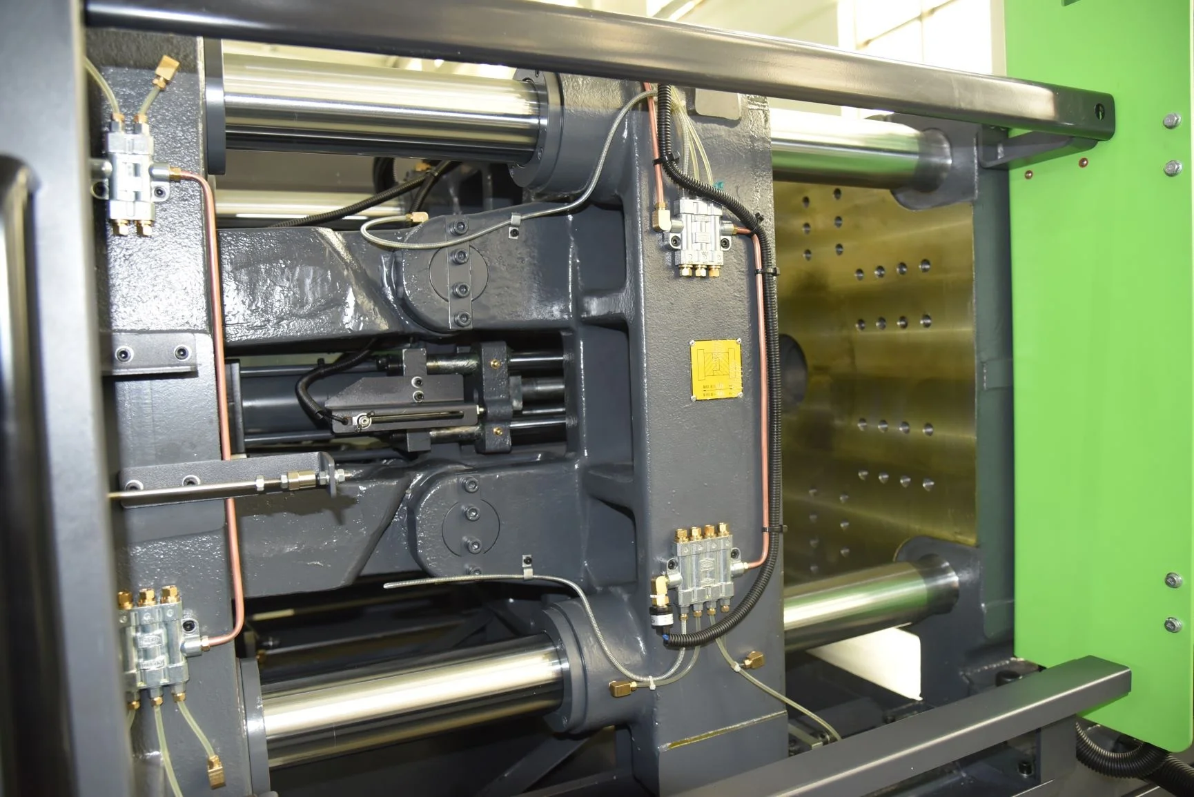 180 Ton HDPE Pvc Pipe Ppr Fittings Making Machine Making Machine Inyectora De Plastico Manual Injection Molding Machine