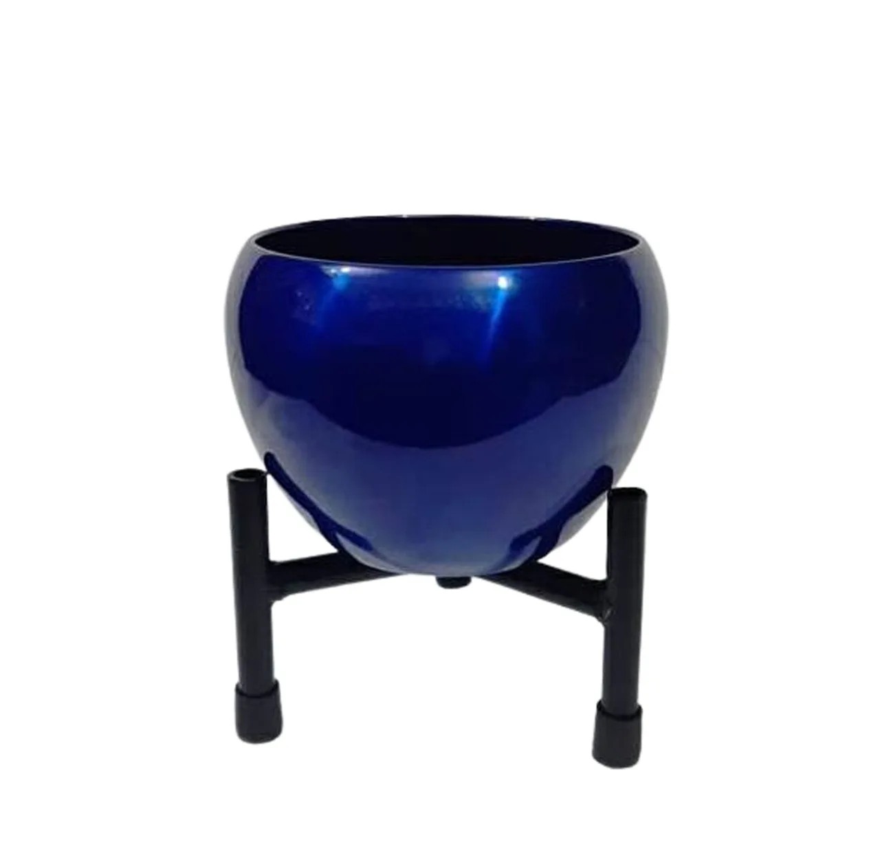 High Quality Masterpiece In Metal Planters Pot With Stand Available At