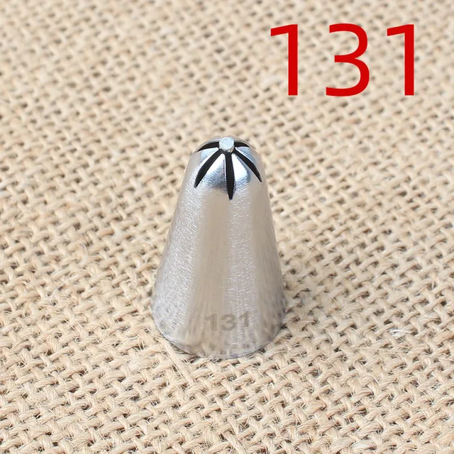 131# Core-equipped 6-teeth Six-teeth Small Flower Piping Nozzle, 304 Stainless Steel Cake Accessories Baking Tools