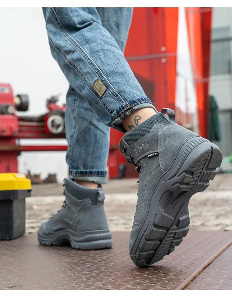 Wolverine Mens Flat Heel Work Boots | CoolSprings Galleria