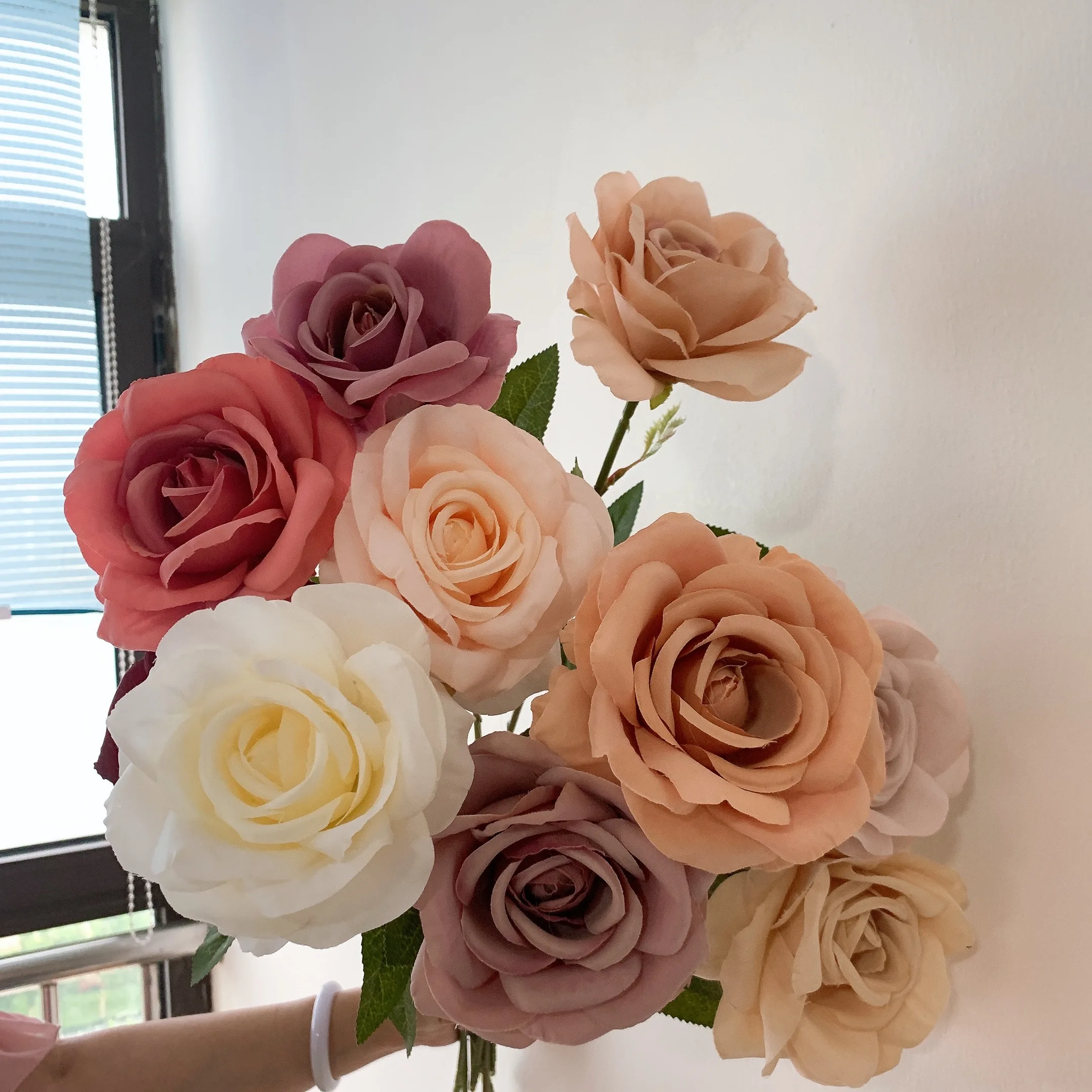 Nude Color Roses D-SR001 Nude Colors Novel Design Autumn Brown Silk Roses