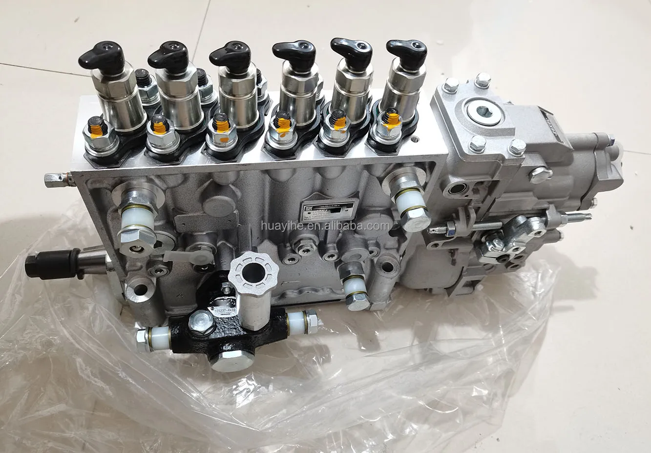 Made in China Diesel Fuel Injection Pump 0402746644 1824682C91