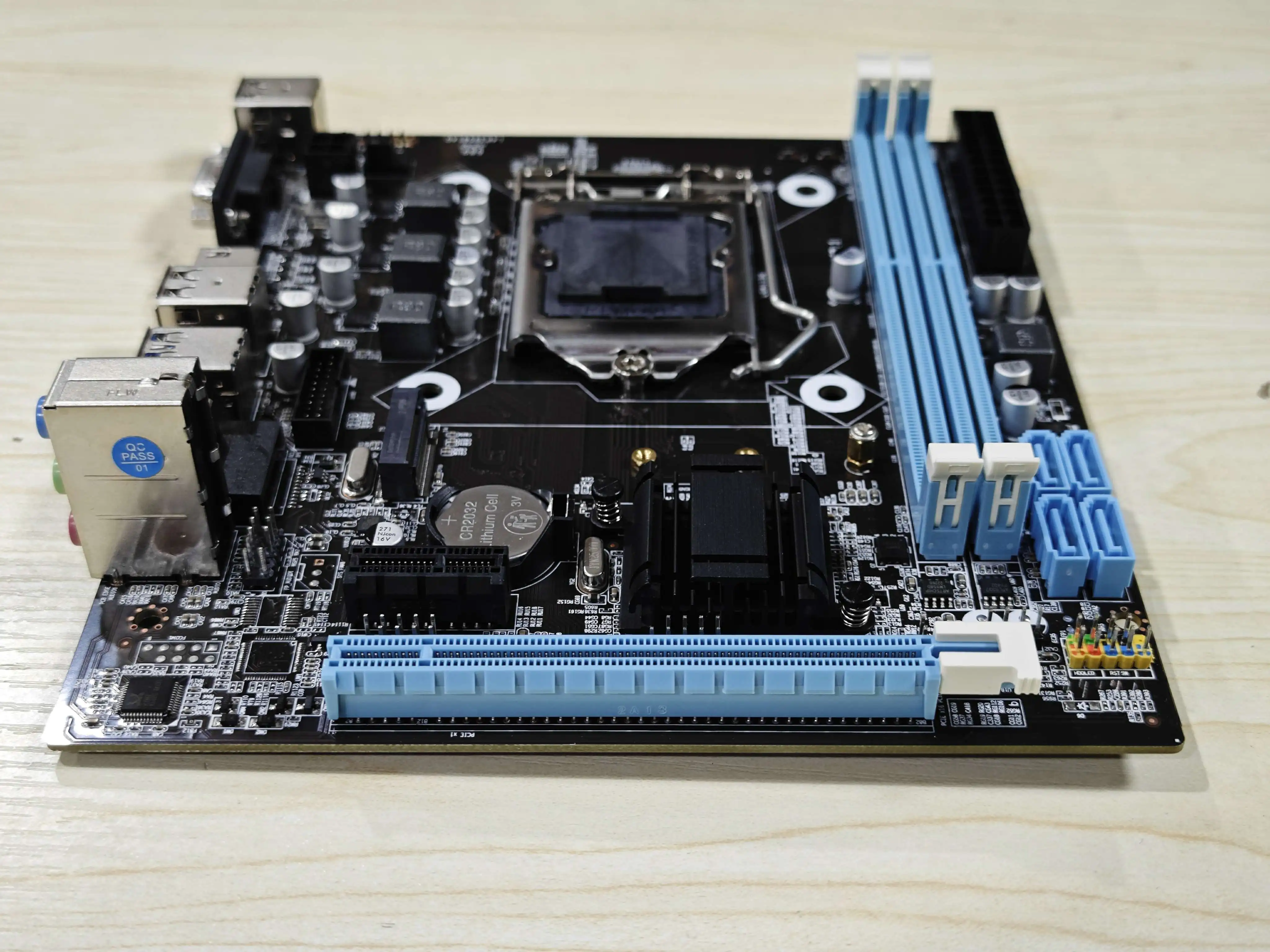 Lga 1150 M2 Nvme Slot Motherboard ZEBRONICS ZEB-H81M2 With PCIE