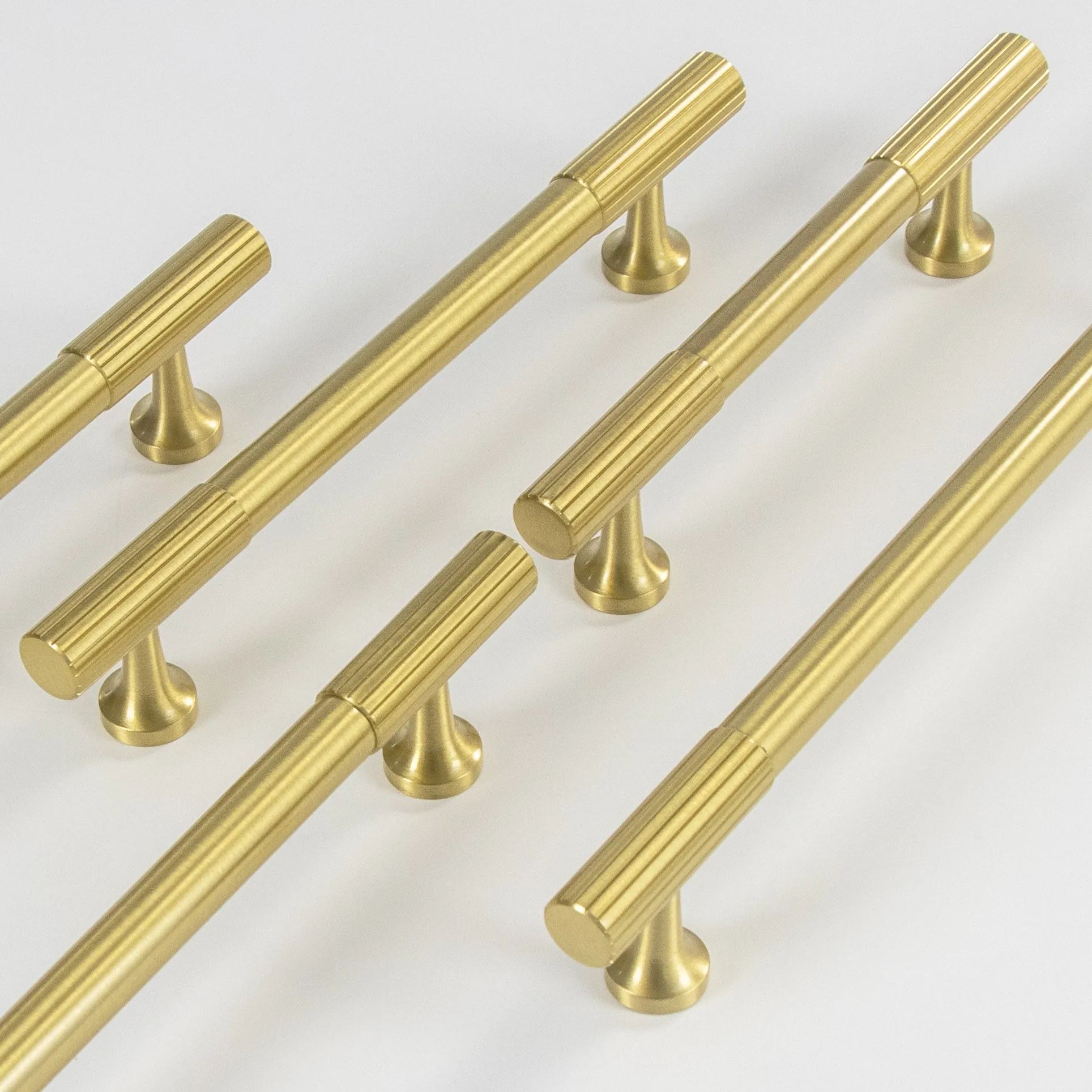 Qiansi Hk0134 Luxury Furniture Brass T-bar Drawer Pulls And Knobs For ...