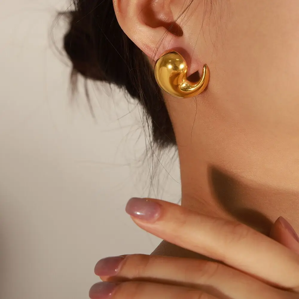 2024 Spring Design Bulk Wholesale Earrings Stainless Steel 18k Gold Plated Comma Shape Geometric Wrap Earrings Studs for Women
