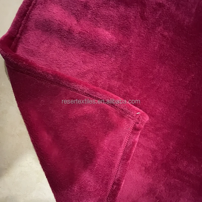 Fashional Premium Promotional Gift Handbag Shopping Sports Hiking Camping Aircraft Car Travel Picnics Party Throw Blanket 100%