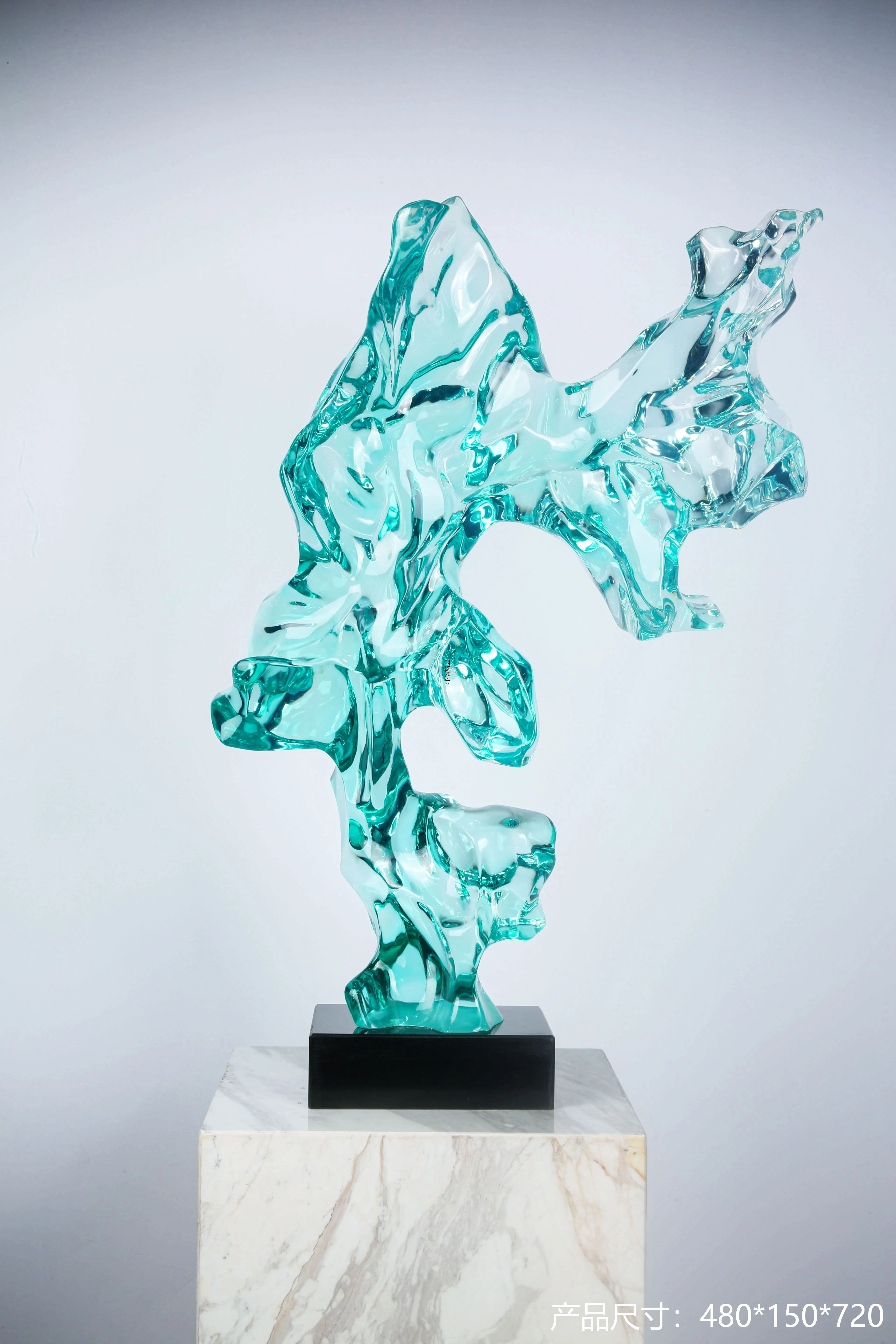 Custom Contemporary Clear Resin Abstract Art Transparent Light Green Table Decoration Sculpture