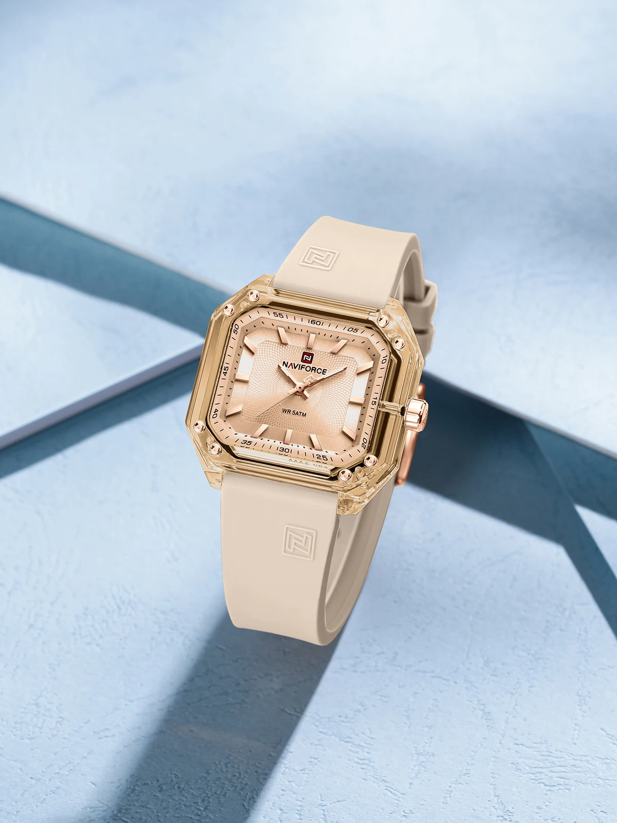 NAVIFORCE 7106 Ladies Watch Quartz Wristwatch Square Dial Sports Silicone Strap Luminous Waterproof 50M Womens Watch