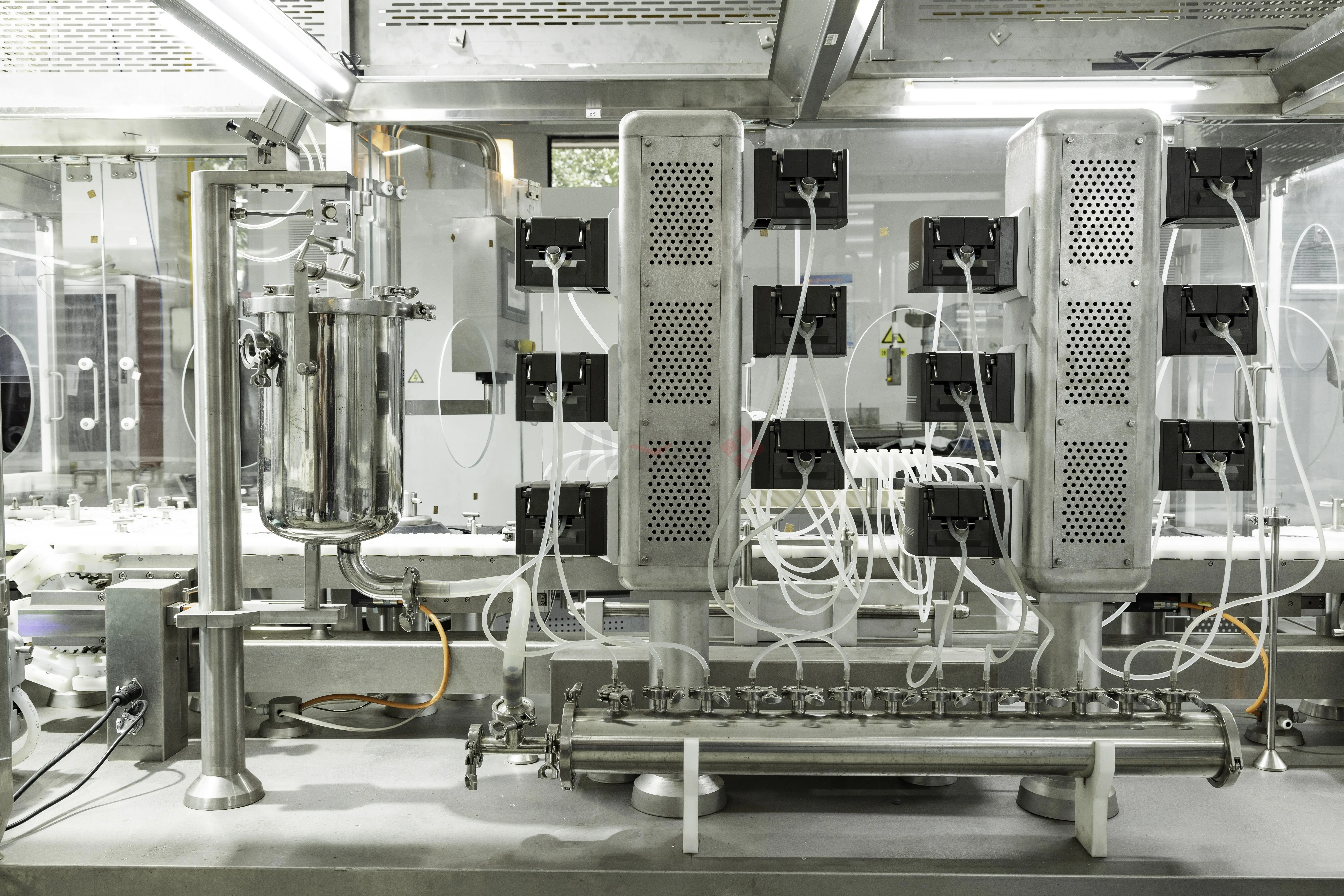 Aseptic Processing Vial Liquid Dispenser Vaccine Vial/ Ampoule/ Syrup Filling and Sealing Equipment With CE and ISO