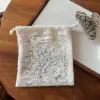 Broderie entièrement en dentelle abricot avec maille aléatoire