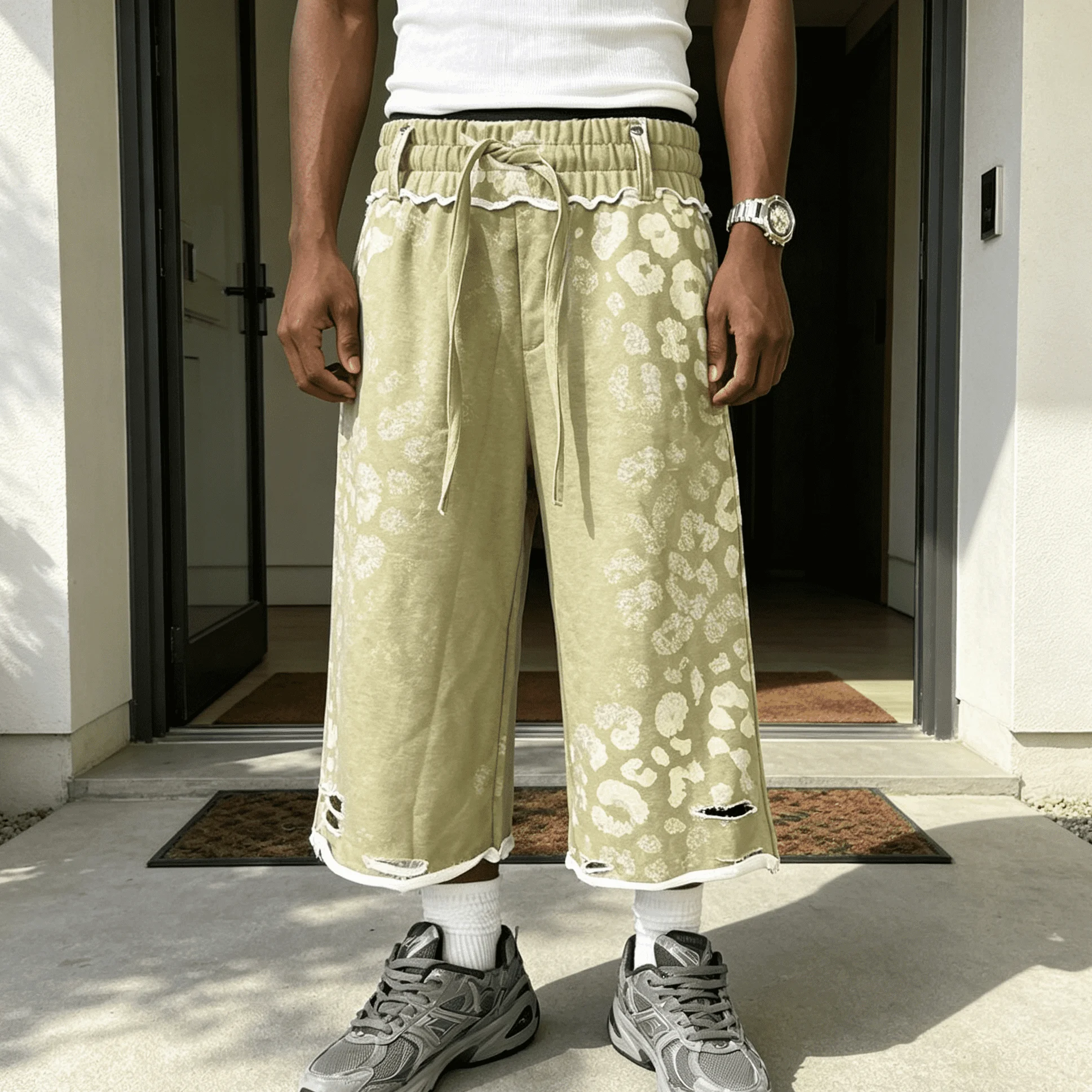 Custom Factory Printing Leopard Streetwear Cotton Capris Pants Raw Hem Casual Baggy 3/4 Sweat Pants Summer Long Shorts for Men gallery 6