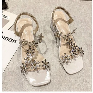 Luxurious Customized Rhinestone Flower Designer Sandals for Women and Women Fashion Thick Heel Sandals for Women comfort