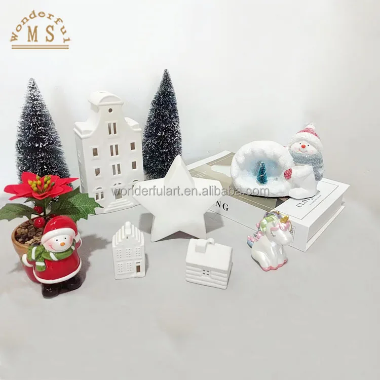 5cm Led Plastic Christmas Tree with Small Terracotta Santa Figurine This is Suitable for Seasoning Gift and Tabletop Decoration