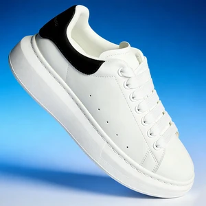 Original High Quality Fashion Comfort Luxury Sport Shoes Pure Color Synthetic Leather Designer Sneakers for Men