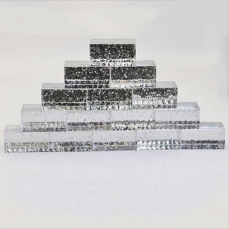 Ice Crystal Pattern Silver Plated Glass Brick  Durable Hot Melt Glass Bricks Partition Wall Fireproof Solid Building Glass Brick