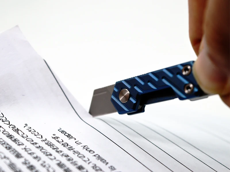 Aus8 Stainless Steel Sharp Blade Gr5 Titanium Handle Edc Side Locking