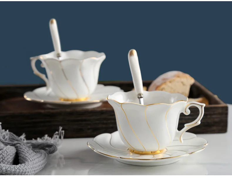 Arabic Bone China Cup Gold Rimmed Cappuccino Espresso White Porcelain Cup Saucers Tea Set factory
